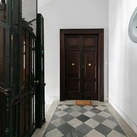 Hospitality At Via Nazionale * Rome